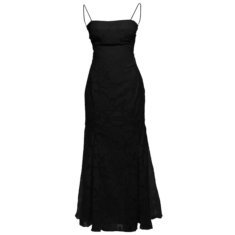 Damen Langflussendes Kleid mit stilvollen Blumenapplikationen EB