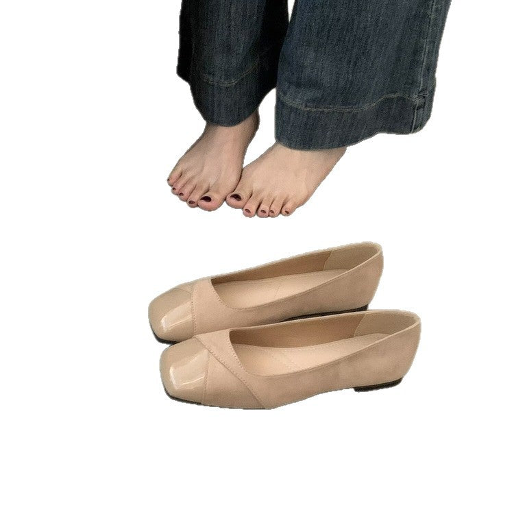 Damen Komfortable Ballerinas aus hochwertigem Wildleder mit eleganter Lackspitze EB