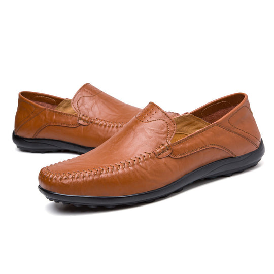 Herren Lederloafer im Mokassin-Stil mit handgenähter Ziernaht, elastischen Seiteneinsätzen und rutschfester Gummilaufsohle EB