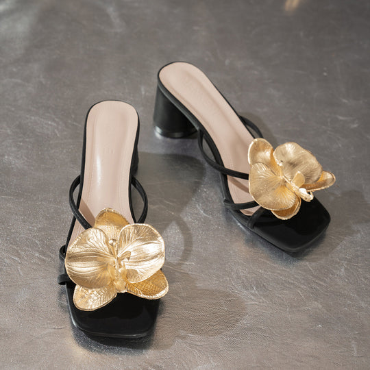 Damen Elegante Slingback-Sandalen mit floralem Goldakzent und bequemer Fußbettung EB