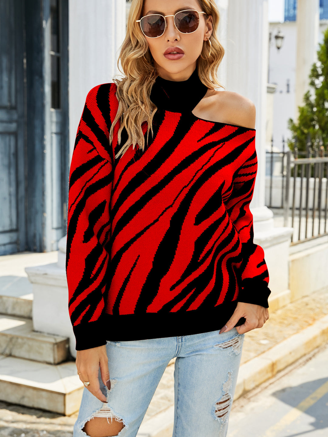 Damen Oversized Pullover mit asymmetrischem Schnitt und auffälligem Tiermuster EB
