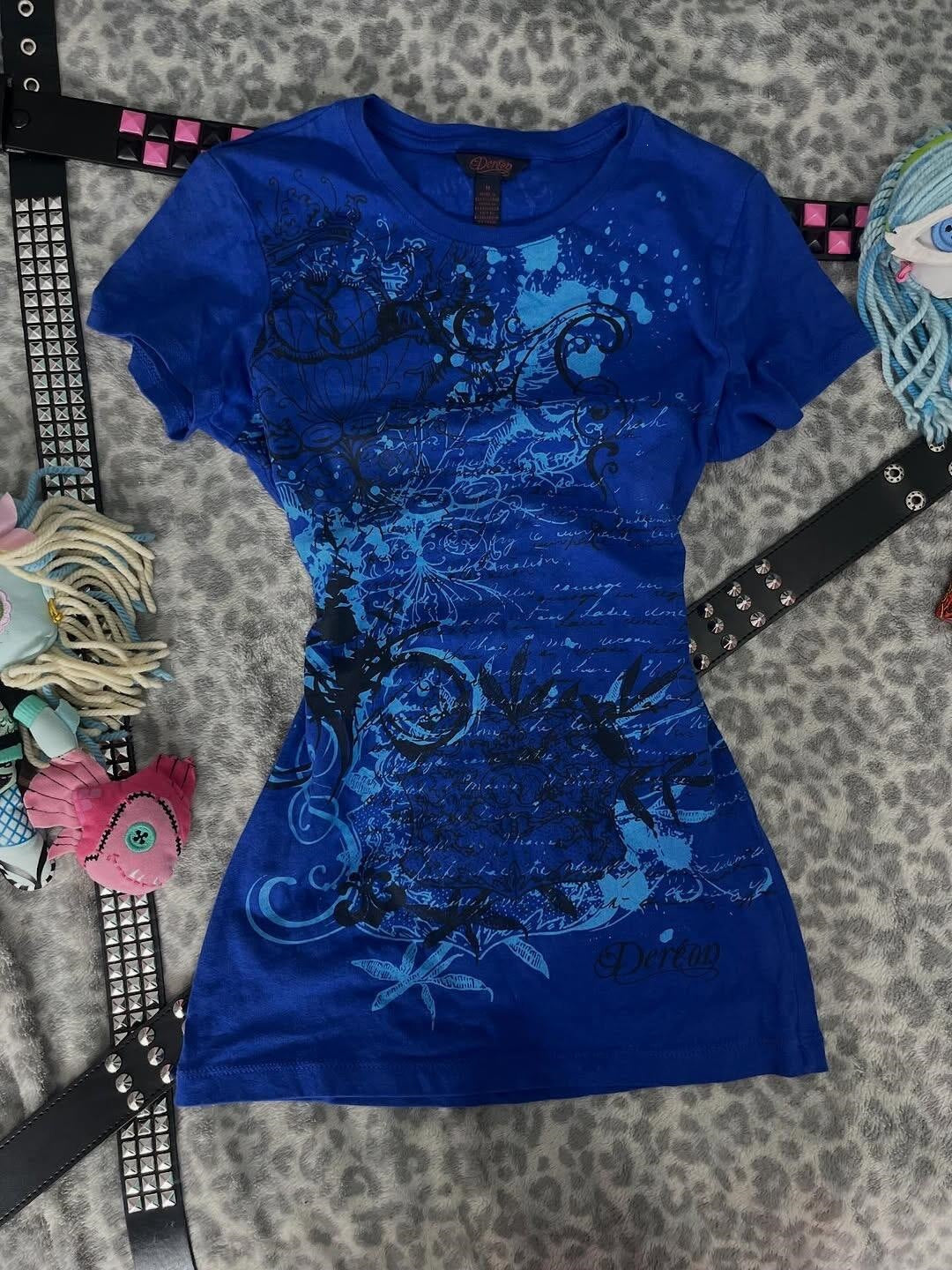 Damen Grafik-Print T-Shirt mit urbanem Kunstdesign EB