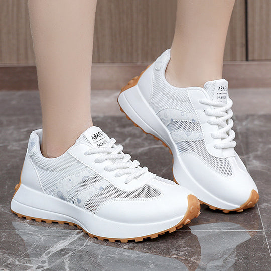 Damen Sportliche Sneakers mit atmungsaktivem Mesh-Obermaterial und flexibler Sohle EB