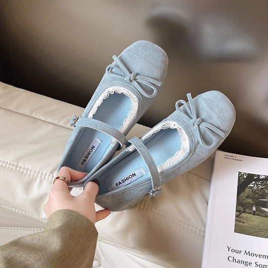 Damen Ballerinas mit eleganter Schnalle und zarter Spitzenborte EB