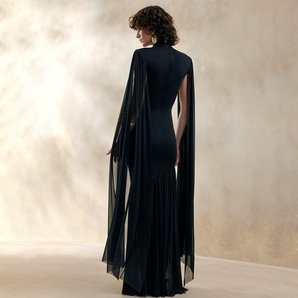 Damen Elegantes Maxikleid mit fließendem Stoff und ausgefallenen Ärmeln EB