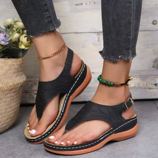 Damen Komfortable Zehentrenner-Sandalen mit elegantem Riemendesign EB