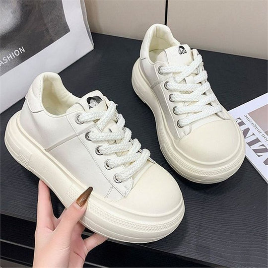 Damen Stadtliche Chunky-Laufschuhe mit auffälligem Design EB
