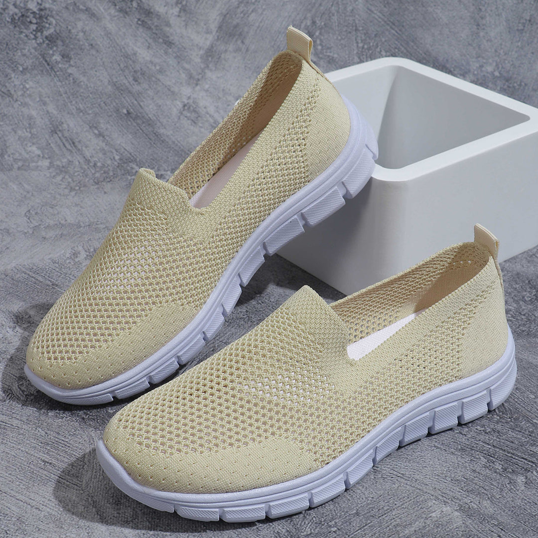 Damen Atmungsaktive Slip-On Sneakers mit flexiblem Design EB