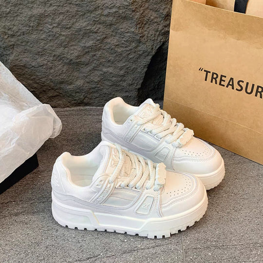 Damen Trendige Chunky Sneakers mit dämpfender Sohle und modischen Akzenten EB