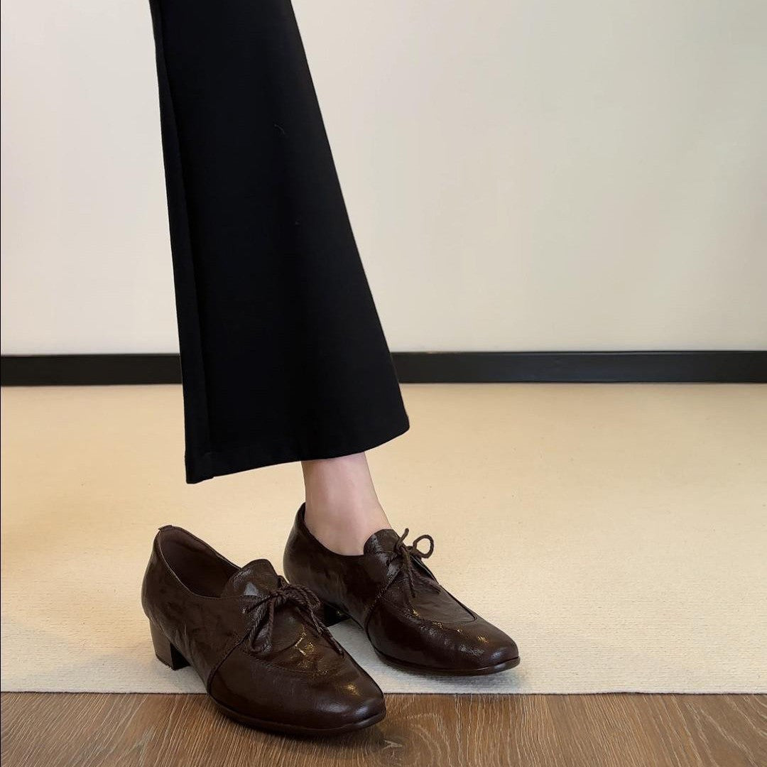 Damen Elegante und bequeme Schnürschuhe mit Blockabsatz EB