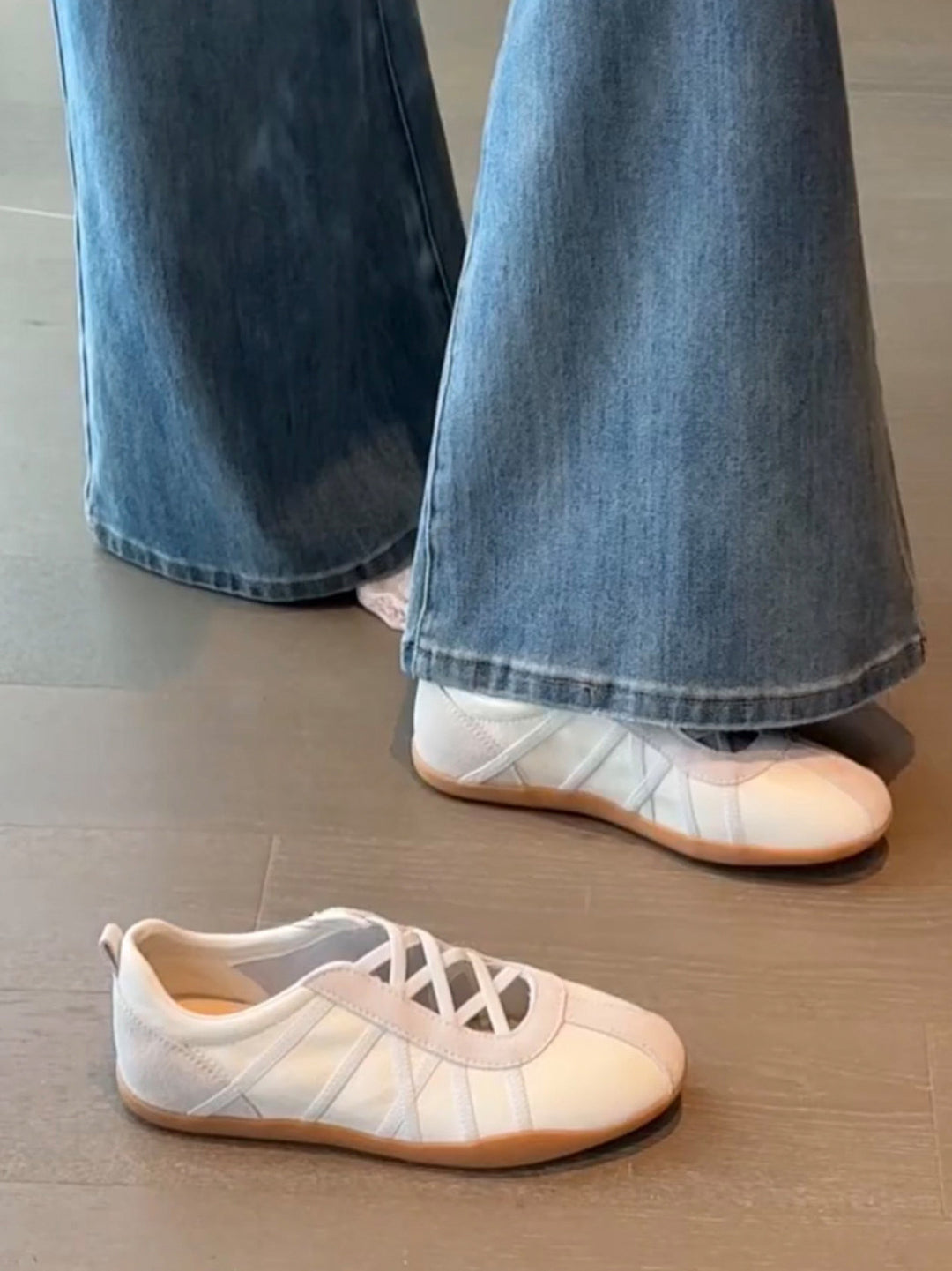 Damen Freizeitschuhe mit atmungsaktivem Netzmaterial und flexiblem Design EB