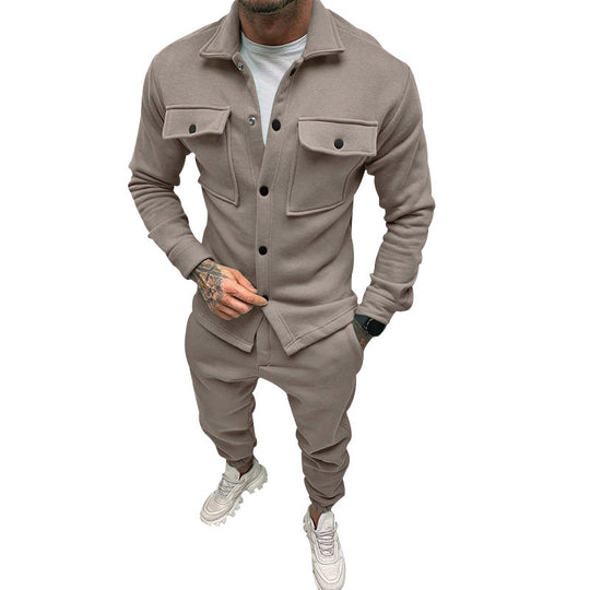 Herren modischer Freizeitanzug mit praktischen Taschen und modernem Schnitt EB