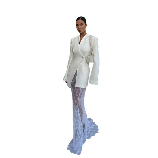 Damen Blazer-Kleid mit raffinierten Spitzenakzenten EB