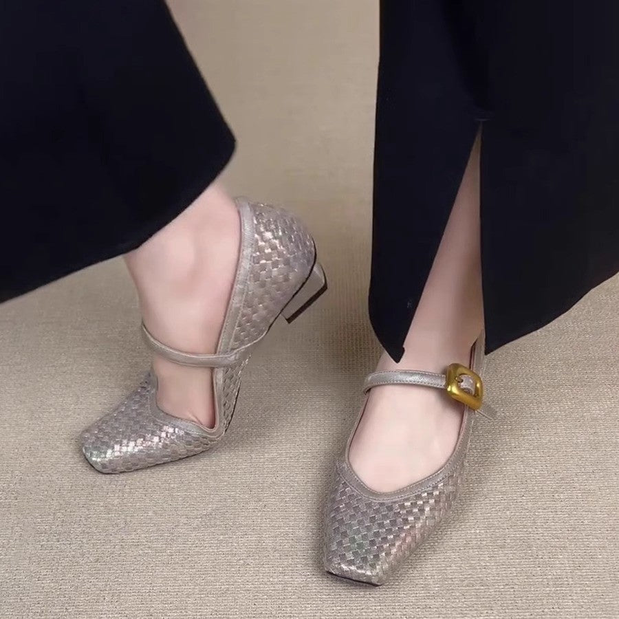 Damen Ballerina-Schuhe mit elegantem Riemchen und hochwertiger Lederoberfläche EB