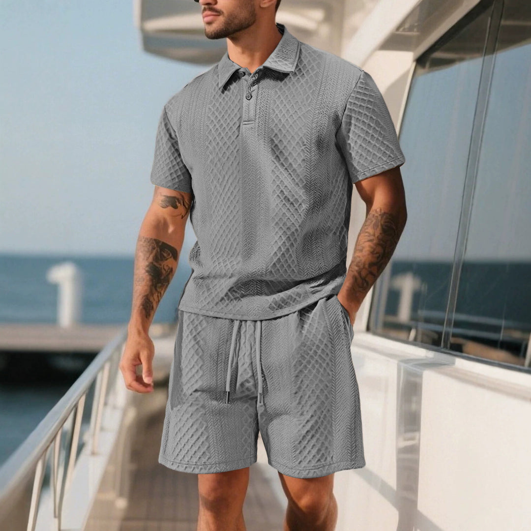 Herren nan dreidimensionales Relief-Freizeit-Set mit Polokragen, verdeckter Knopfleiste und elastischer Tunnelzugshorts EB