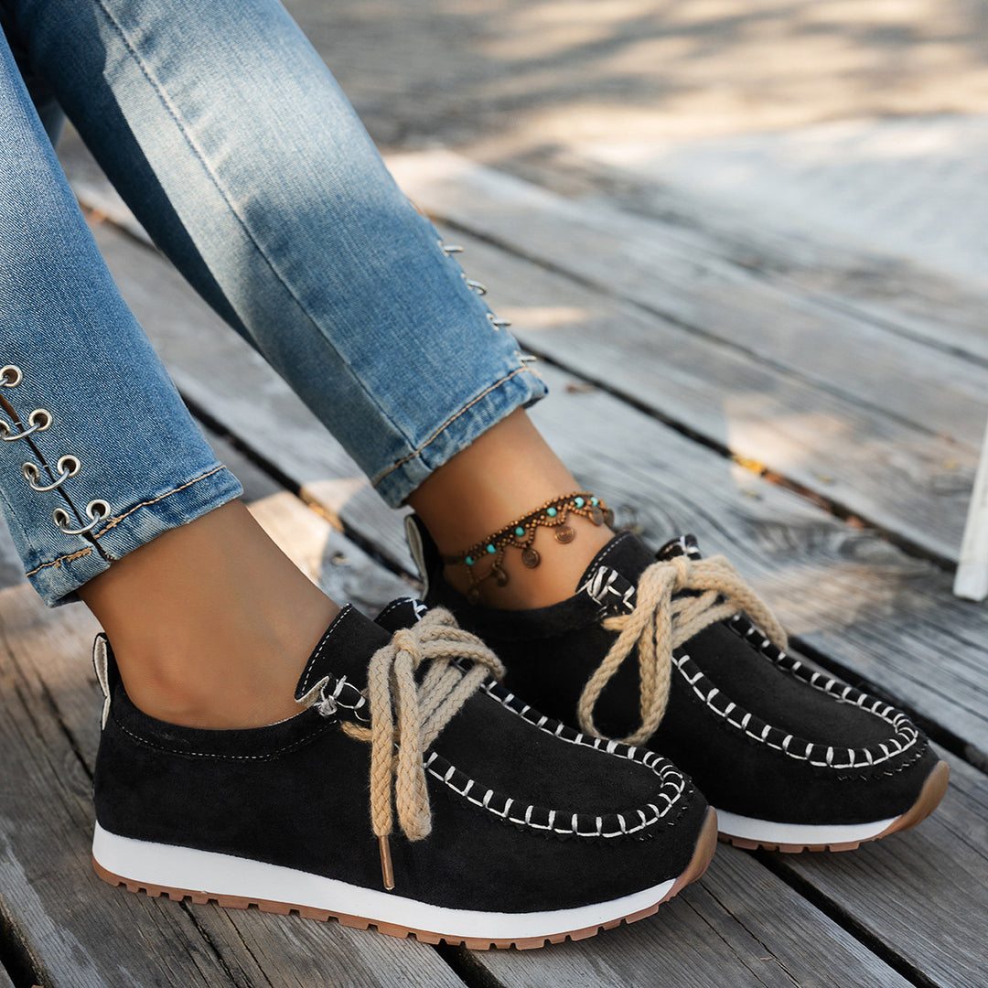 Damen Freizeit-Sneaker aus weichem Wildleder mit dekorativer Schnürung EB