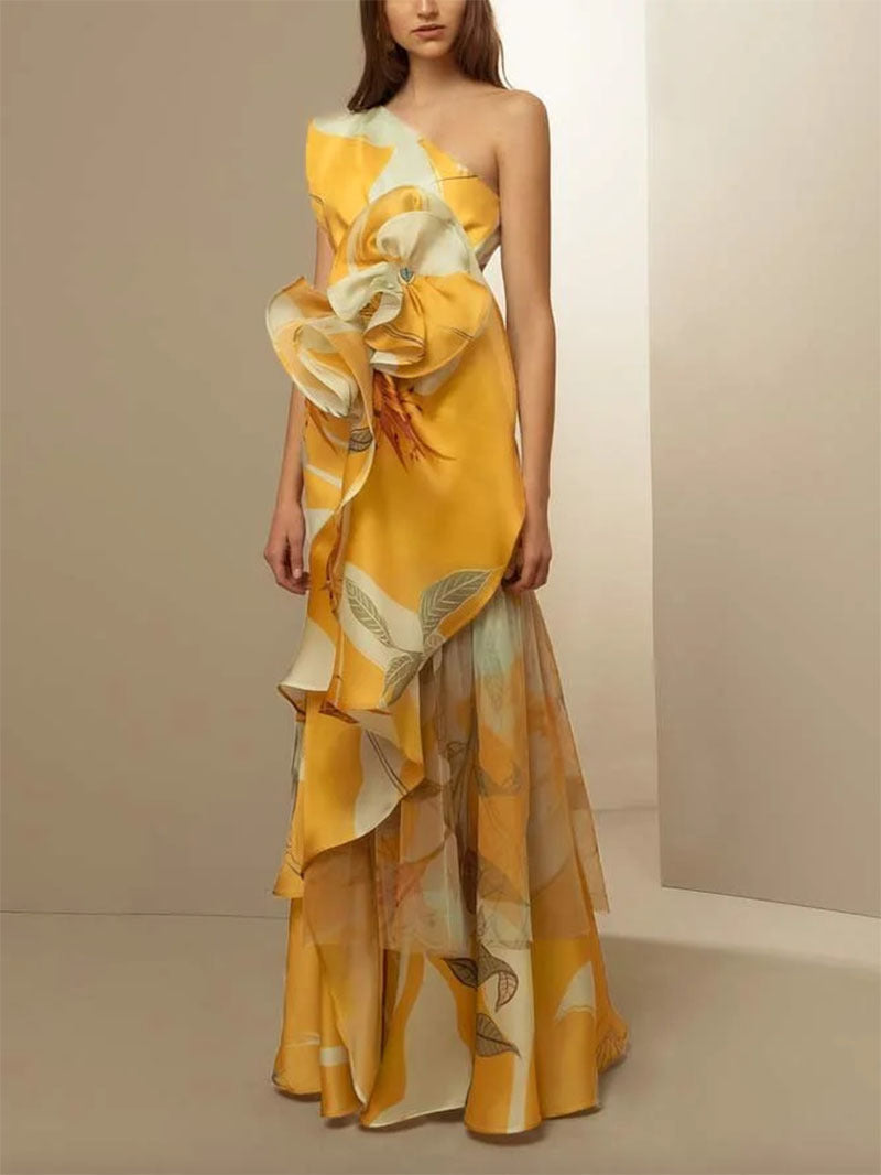 Damen elegantes asymmetrisches Abendkleid mit fließendem Rock und auffälligen Rüschendetails EB