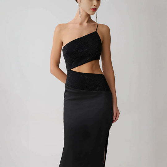 Damen Elegantes Maxikleid mit asymmetrischem Schnitt und raffiniertem Cut-Out EB
