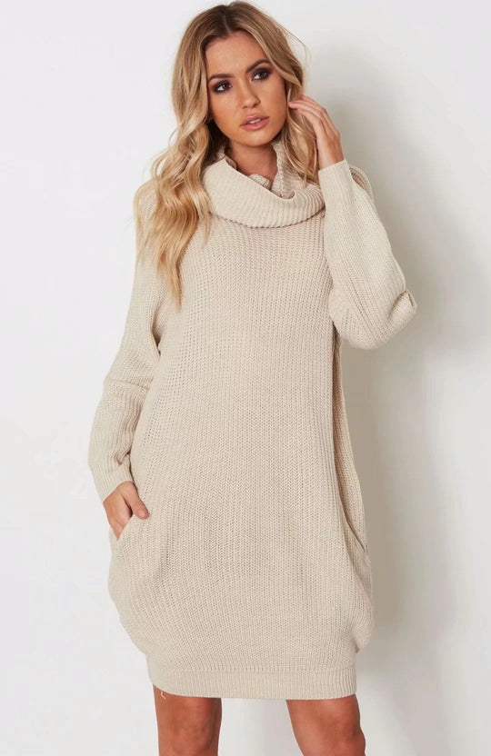 Damen Strickkleid mit weitem Kragen EB