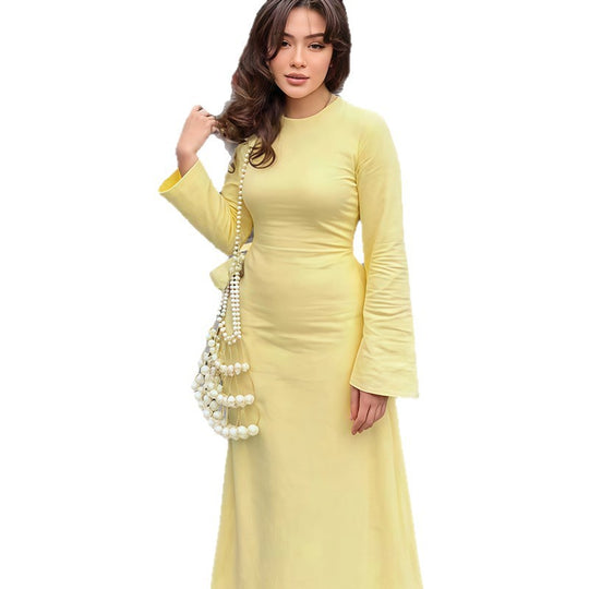 Damen Maxikleid mit taillierbarem Gürtel und elegantem Kragen EB