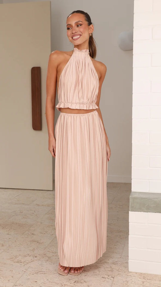 Damen Maxikleid mit ausdrucksvollem Faltenrock und modischem Halterneck EB