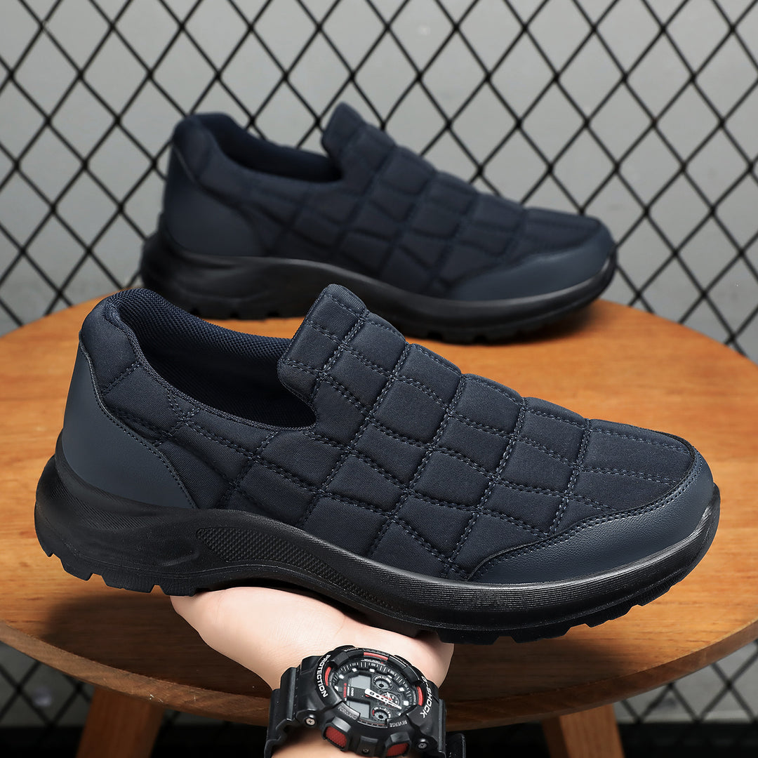 Damen Leichte und bequeme Slip-On Sneakers mit gepolsterter Sohle EB