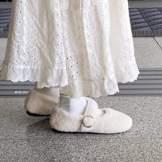 Damen Flauschige Hausschuhe mit eleganter Schnallen-Applikation EB