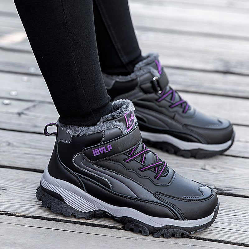 Damen Winterstiefel mit isolierendem Futter und strapazierfähiger Profilsohle EB