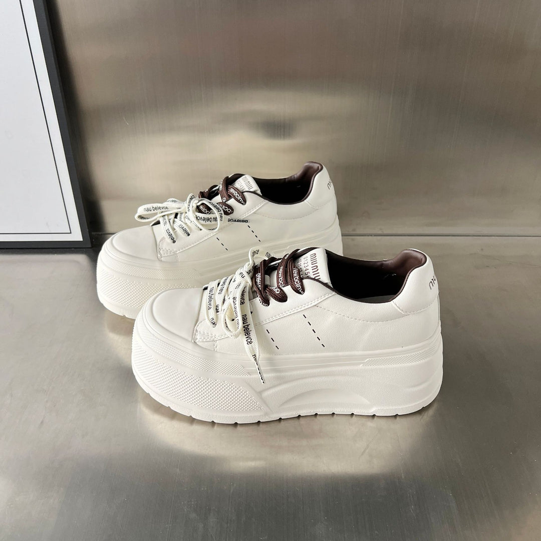 Damen Plateau-Sneaker mit modischem Design und atmungsaktiver Oberfläche EB