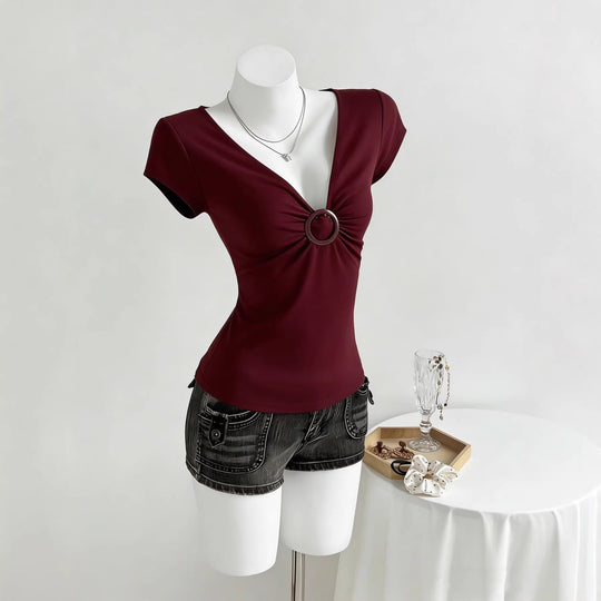 Damen Figurschmeichelndes Shirt mit dekorativem Ringdetail EB