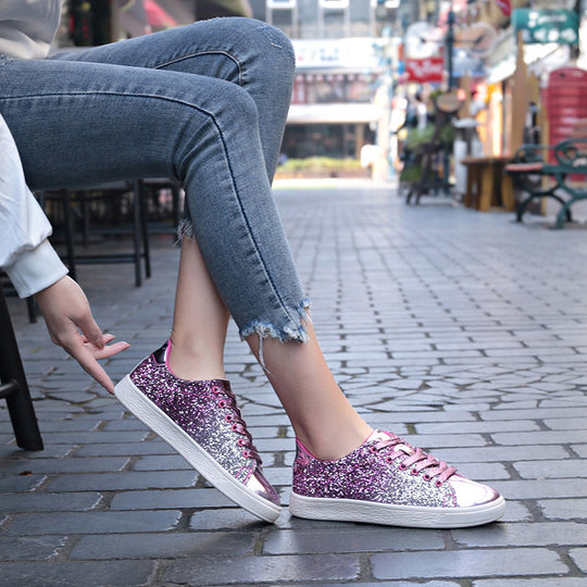 Damen Freizeit Sneakers mit glitzerndem Obermaterial und sportlicher Sohle EB