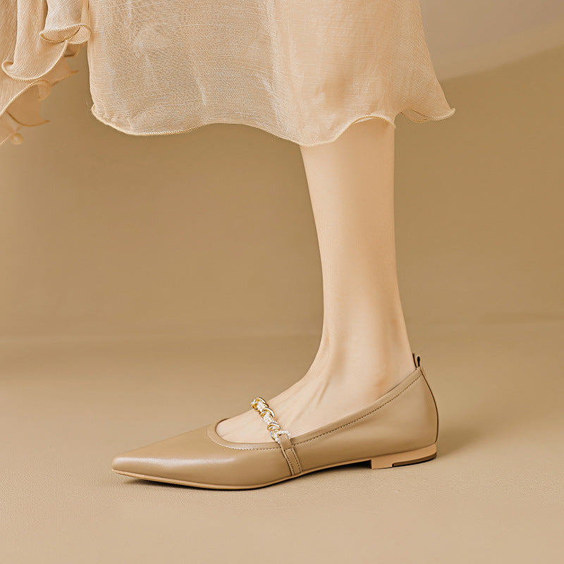 Damen Ballerinas aus Leder mit edlem Kettendetail EB
