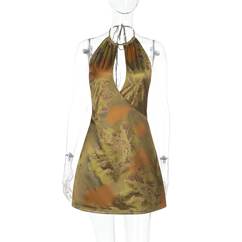 Damen Sommerliches Halterkleid mit floralen Akzenten EB