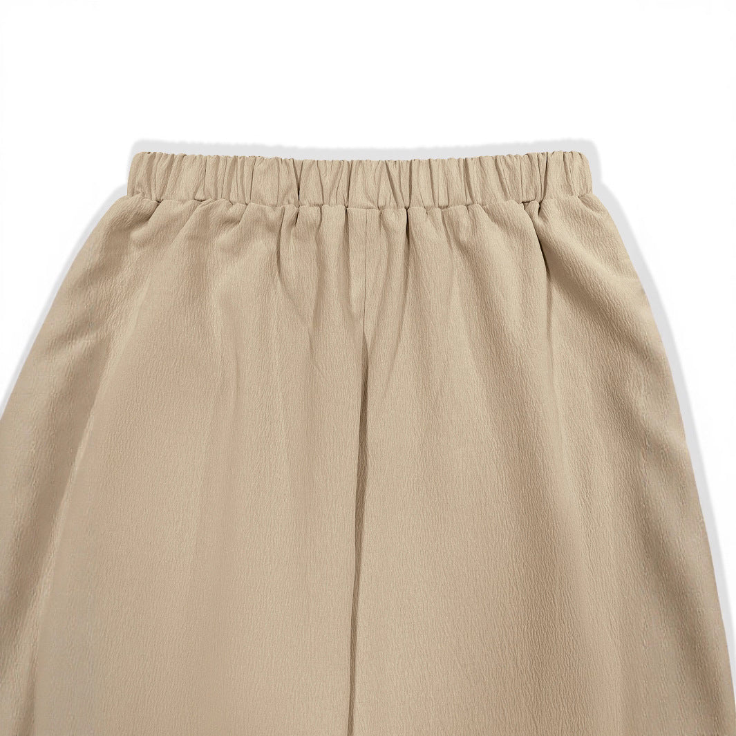 Damen luftiges Sommer-Outfit im lässigen Stil EB