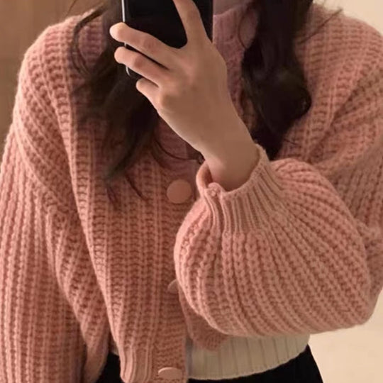Damen Grobstrickcardigan mit voluminösen Ärmeln und großen Knöpfen EB