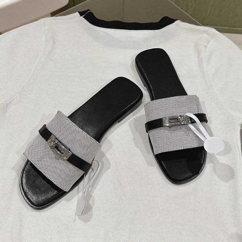 Damen elegante Flip-Flops mit modischen Riemen und komfortablem Fußbett EB