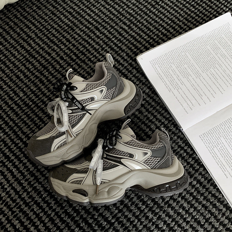 Damen Sportliche Sneakers mit innovativem Design und atmungsaktiver Obermaterialstruktur EB