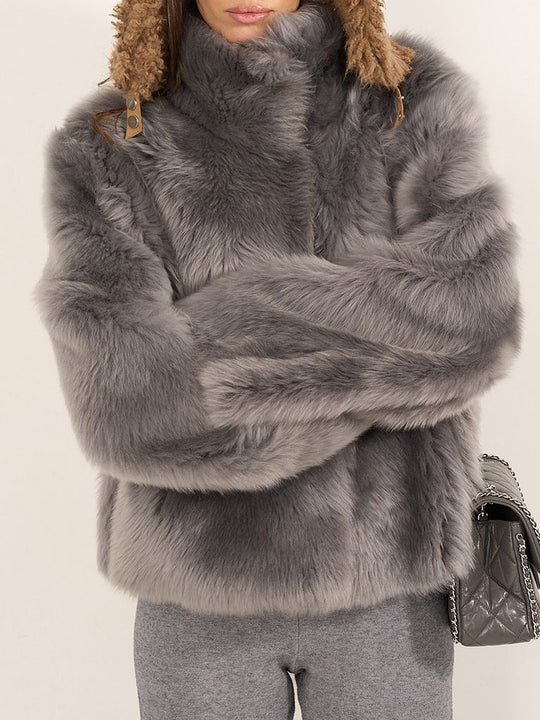 Damen Pelzjacke im modernen Oversize-Stil mit gemütlichem Kragen EB