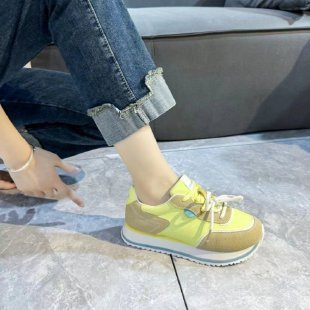 Damen sportliche Sneakers mit atmungsaktiver Mesh-Oberfläche und stabiler Sohle EB