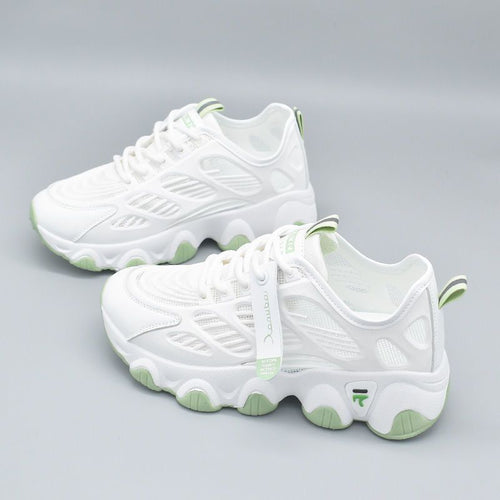 Damen Sportliche Sneakers mit atmungsaktivem Netzmaterial und dämpfender Sohle EB