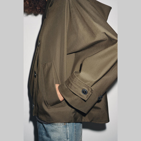 Damen Kurzjacke mit lässigem Schnitt und Knopfleiste EB