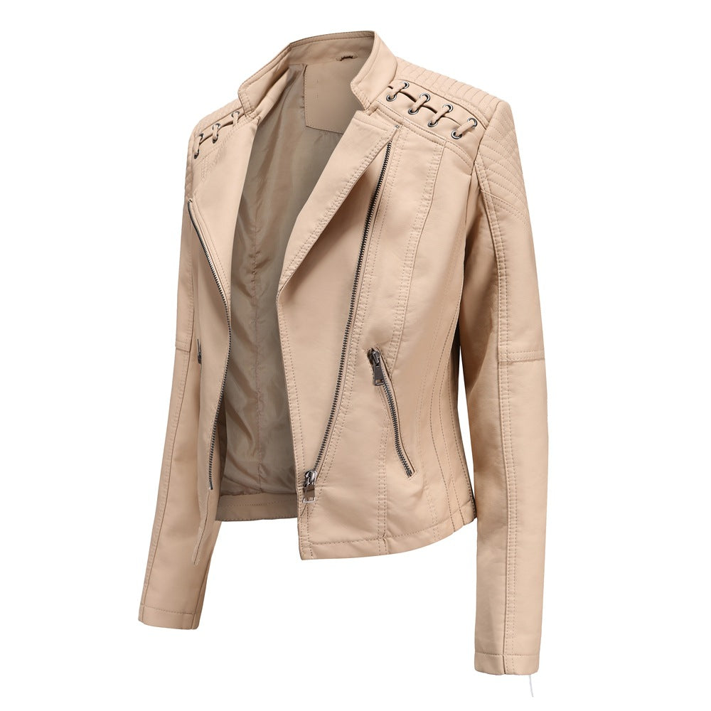 Damen nan taillierte Kunstleder-Bikerjacke mit gesteppter Schulterpartie, asymmetrischem Reißverschluss und Zierösen EB