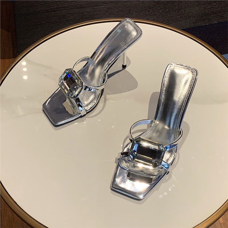 Damen elegante High Heels mit funkelndem Schmuckdetail EB