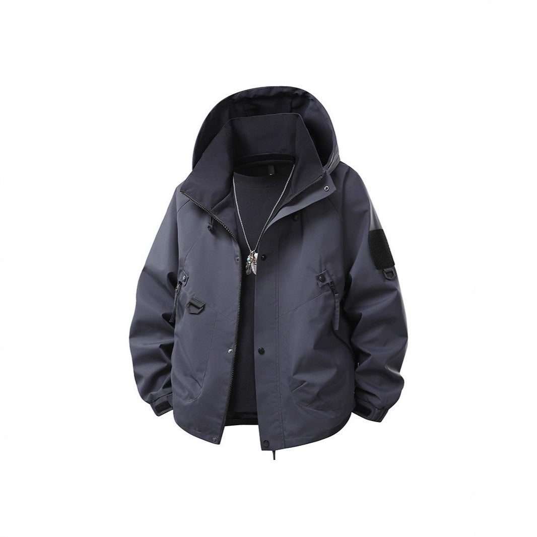Herren Wasserdichte Outdoor‑Utility‑Regenjacke mit Kapuze, Mehrfachtaschen und verstellbarem Saum EB