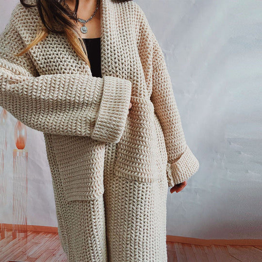 EB | Einfarbige Strickjacke