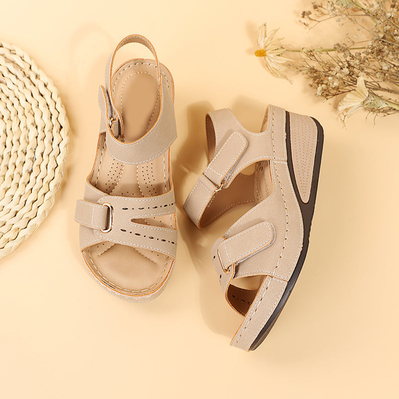 Damen Wedge-Sandalen mit anatomisch geformtem Fußbett und verstellbarem Riemen EB