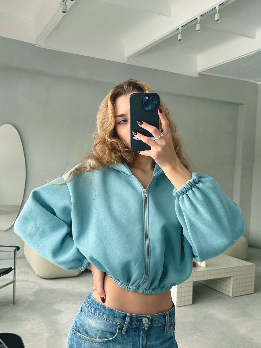 Damen nan oversized Kapuzenjacke kurz geschnitten mit elastischem Saum und Ballonärmeln EB