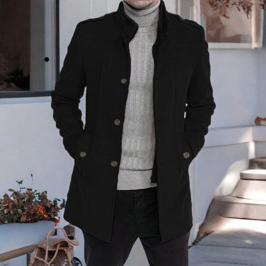 Herren eleganter, mittelschwerer Freizeitmantel mit Stehkragen und seitlichen Taschen EB