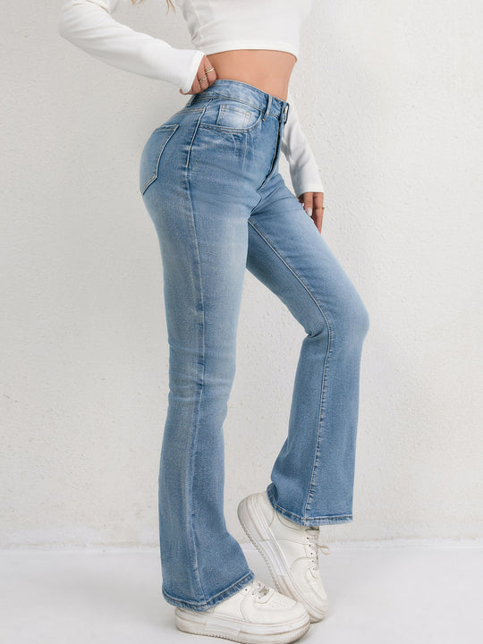 Damen Schlagjeans mit hohem Bund und figurformendem Design EB
