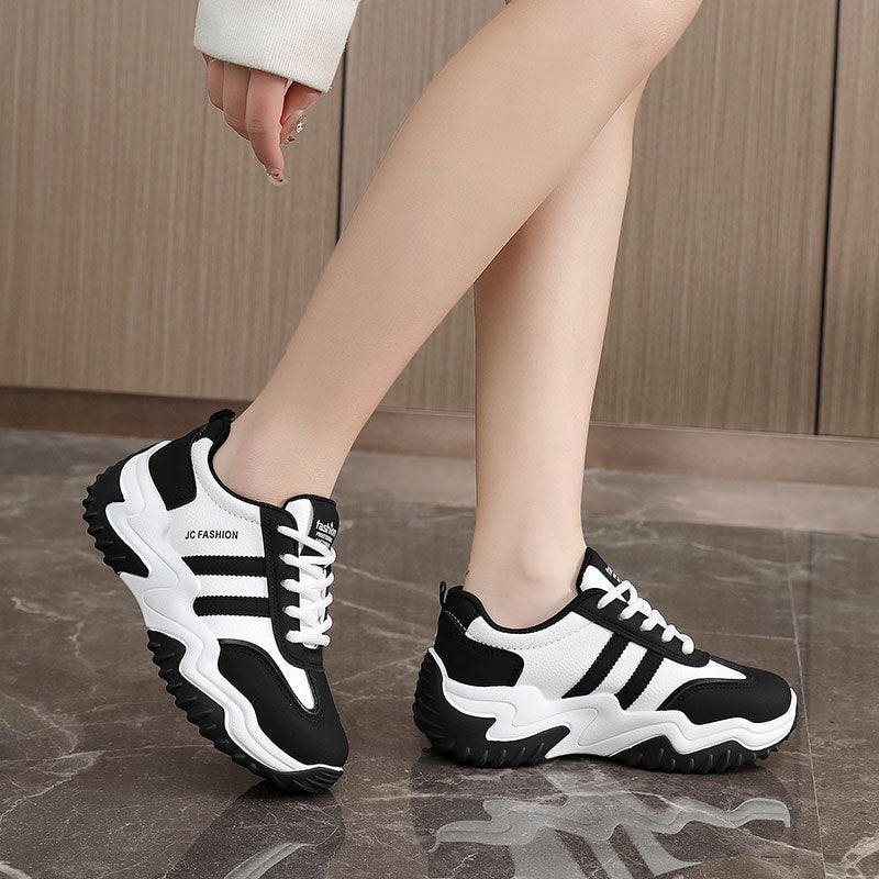 Damen Sportliche Sneakers im lässigen Chunky Design mit dämpfender Profilsohle EB